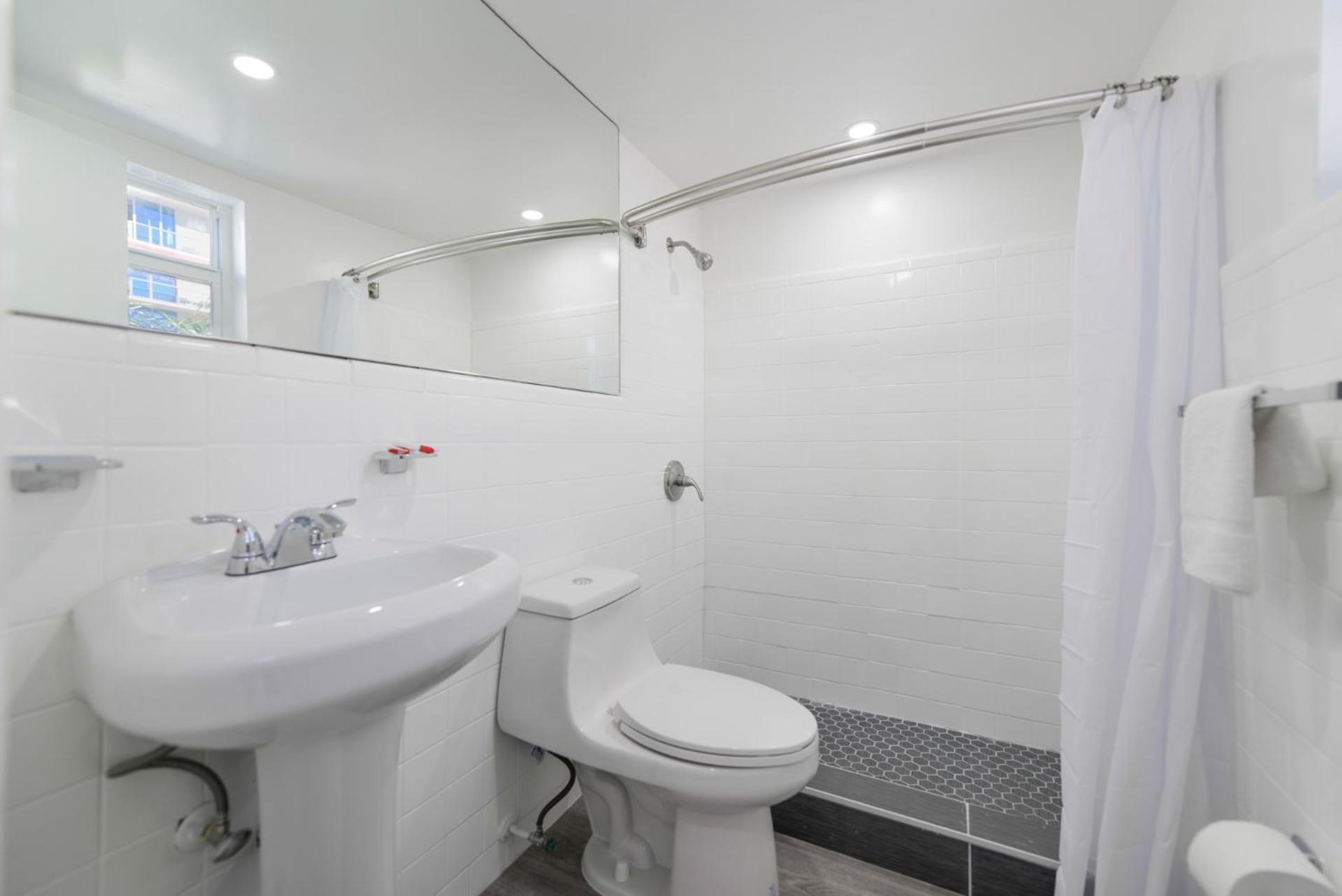 Serene Studio By The Beach With Pool - M34 Hollywood Luaran gambar