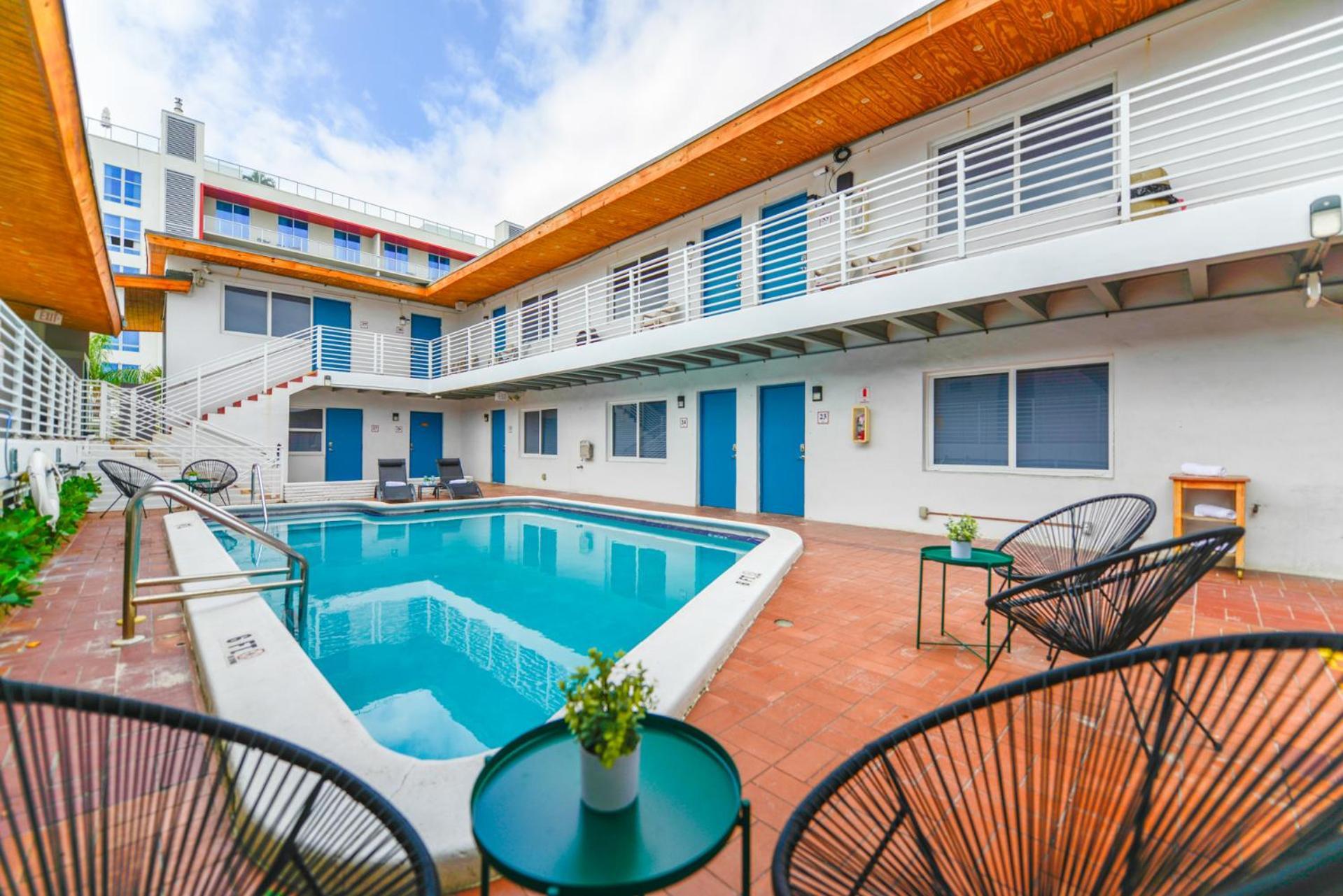Serene Studio By The Beach With Pool - M34 Hollywood Luaran gambar
